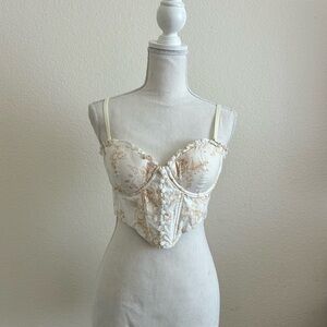 Oh Polly Cream Lace Bra with Sweetheart Neckline